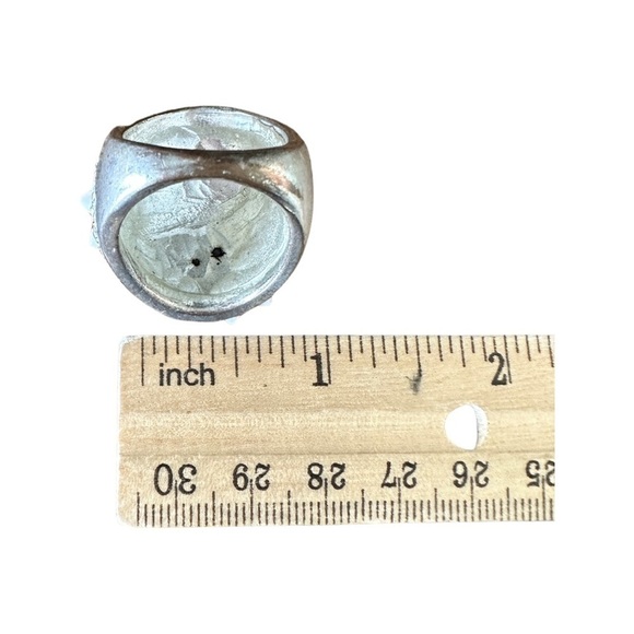 Flower & Stud Women’s Ring (Used - Fair Condition) ✨💎💍 - Picture 3 of 10